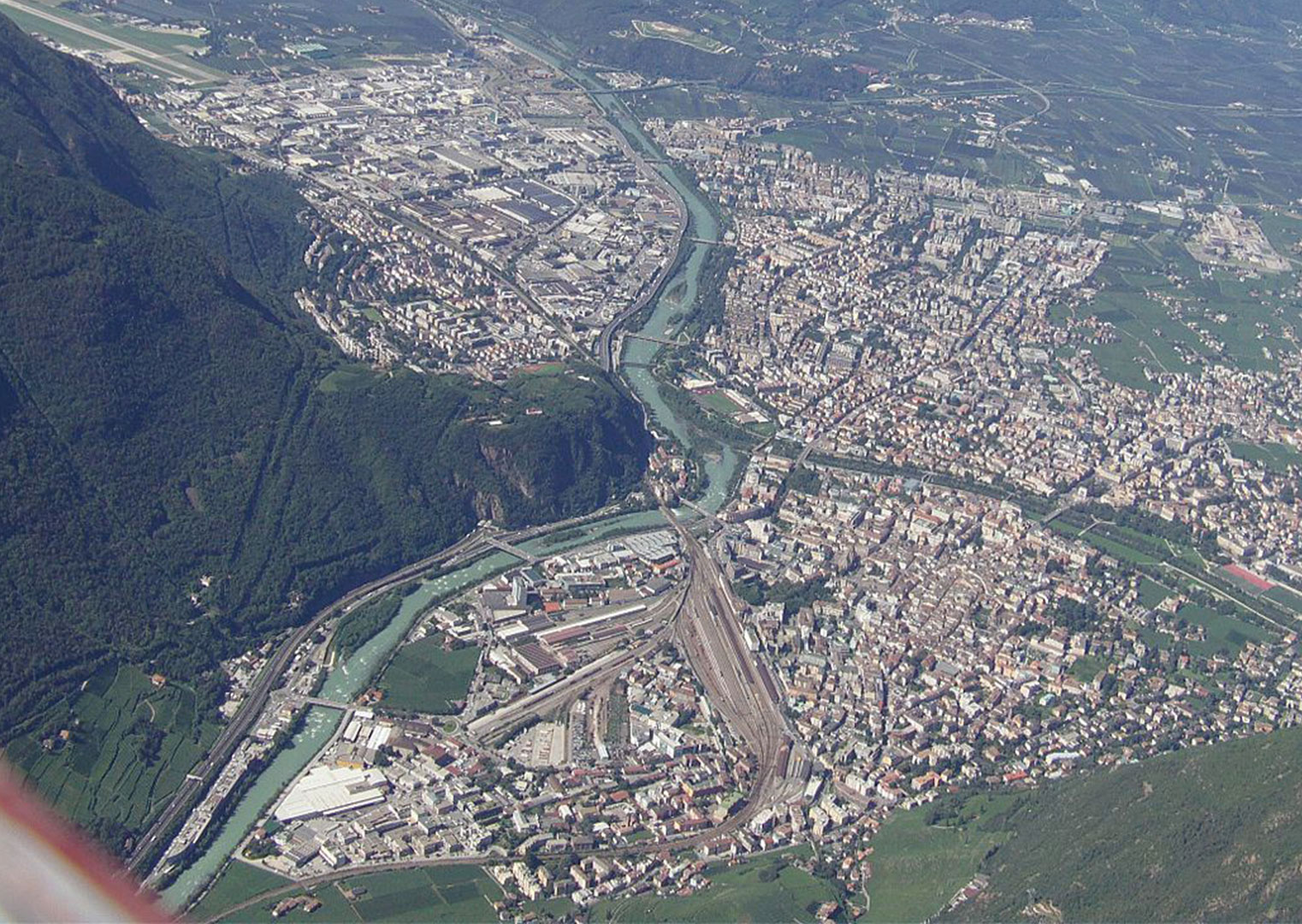 Picture of Bolzano from airplane 2011 https://it.wikivoyage.org/wiki/Bolzano